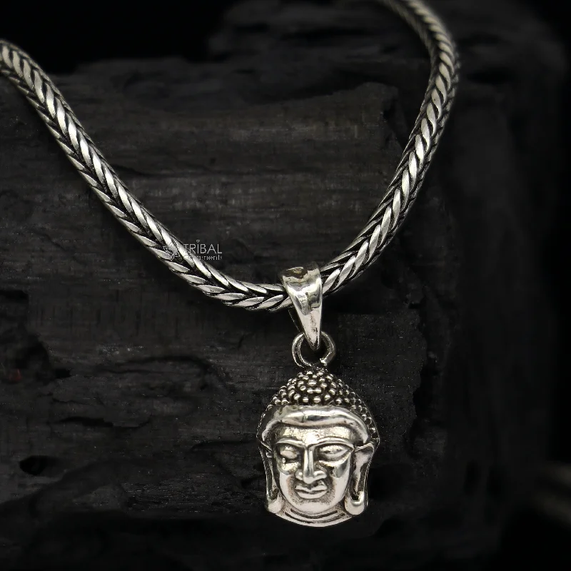 925 silver Lord Buddha face pendant symbolizing the aspiration to cultivate inner peace, wisdom, deeper understanding of the world NSP749