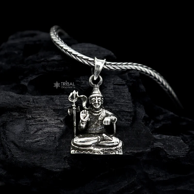 925 sterling silver Divine lord shiva pendant, excellent vintage designer silver handmade holy blessing pendant jewelry  nsp696/ps14