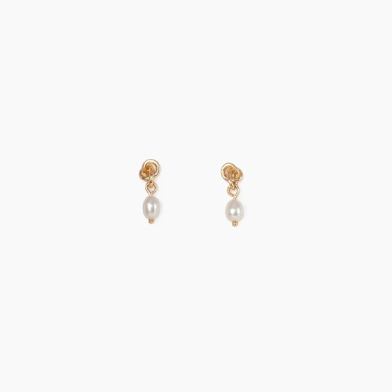 Little Ode Pearl Earring